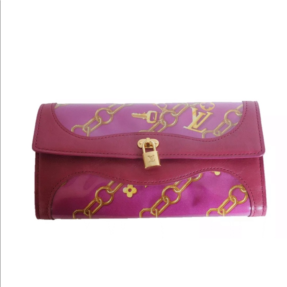 LOUIS VUITTON CLUTCH ENTRUPY AUTHENTICATED